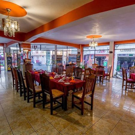 Hoteles Kakchiquel Panajachel Εξωτερικό φωτογραφία